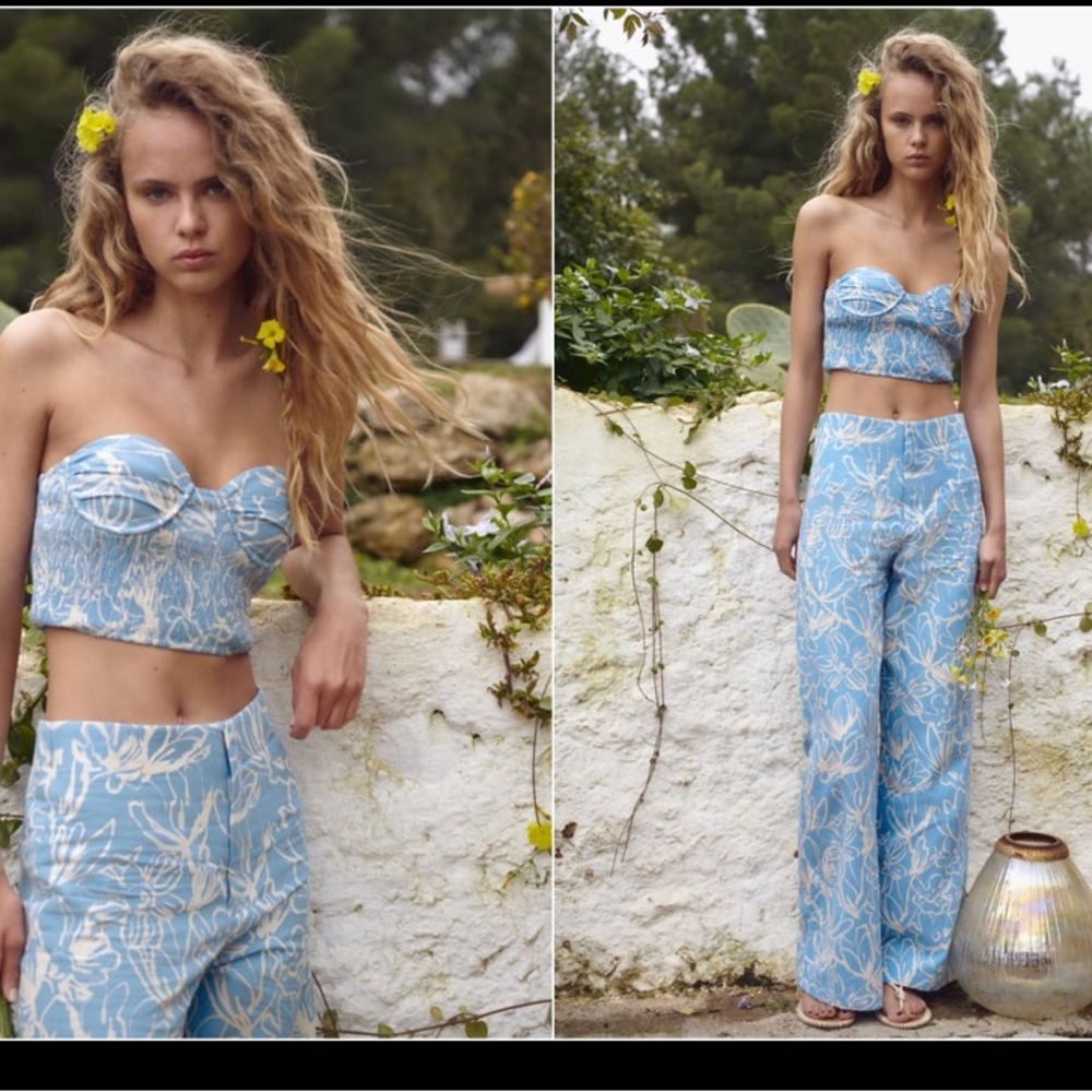 Linen blend print top